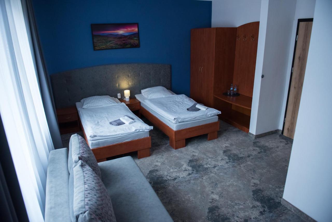 Hotel Paradiso Suchedniów Esterno foto