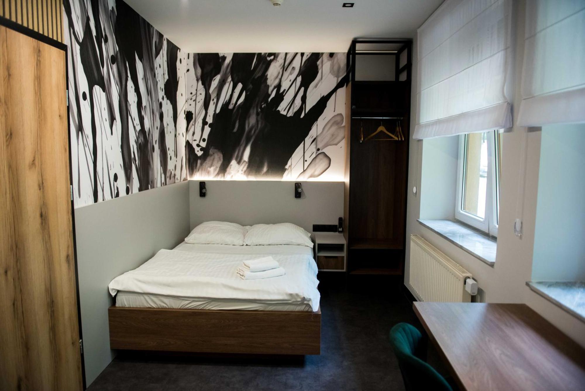 Hotel Paradiso Suchedniów Esterno foto