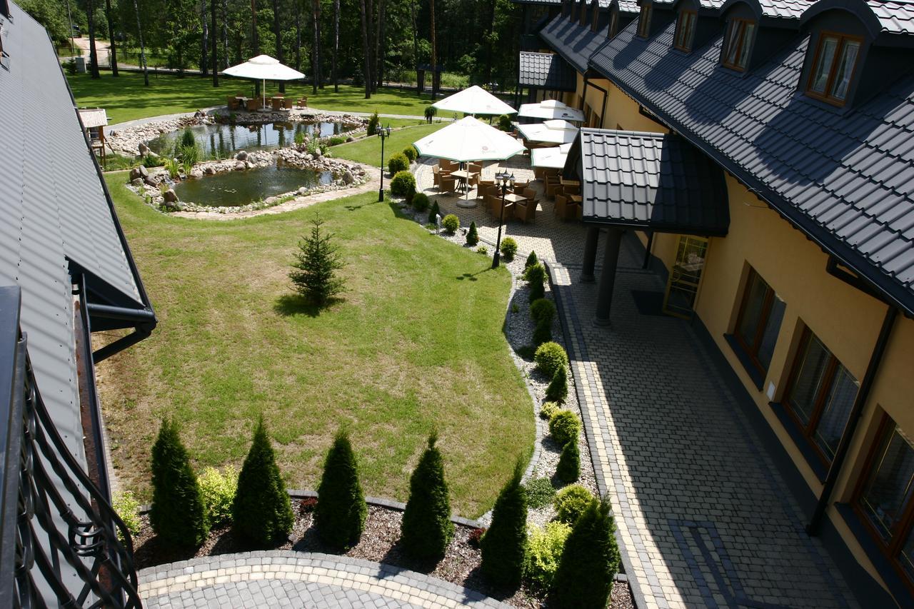 Hotel Paradiso Suchedniów Esterno foto